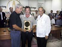 vi8-2.jpg (15701 bytes)