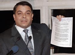 Un nuevo lacayo busca el Gobierno norteamericano para condenar a Cuba en Ginebra, asegur el ministro de Relaciones Exteriores, Felipe Prez Roque, durante un encuentro con periodistas de 50 medios internacionales de 22 pases