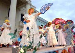 El carnaval del Adulto Mayor es expresin de cultura y de la alta calidad de vida de la poblacin cubana, en especial de la de Villa Clara.