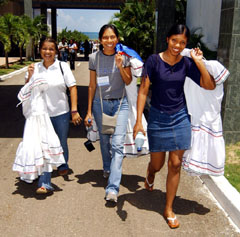 Ambiente de fiesta en la v�spera de la graduaci�n.