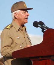 El H�roe de la Rep�blica de Cuba General de Cuerpo de Ej�rcito, Joaqu�n Quinta Solas. Foto: Ricardo L�pez Hevia