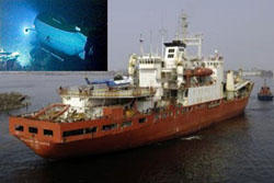 El buque-laboratorio Akademik Fiodorov, que transport� los sumergibles.