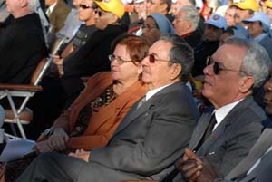 articipa el General de Ej�rcito Ra�l Castro Ruz, presidente de los Consejos de Estado y de Ministros de Cuba en la ceremonia de Beatificaci�n de Fray Jos� Olallo Vald�s, Hermano Hospitalario de la Orden de San Juan de Dios, realizada en la ciudad de Camag�ey. Foto: AIN