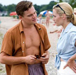 La Winslet junto a DiCaprio en Camino revolucionario.