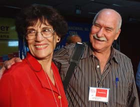 Mar�a del Carmen Barcia y Reynaldo Gonz�lez, felices y comprometidos por el homenaje que recibir�n en el 2010.