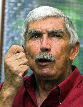 El terrorista Luis Posada Carriles, uno de los autores intelectuales de la voladura en 1976 de un avi�n civil cubano en pleno vuelo, vive tranquilamente en territorio de los Estados Unidos.