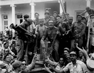 Todas las fuerzas revolucionarias se unieron en Gir�n para defender el Socialismo.