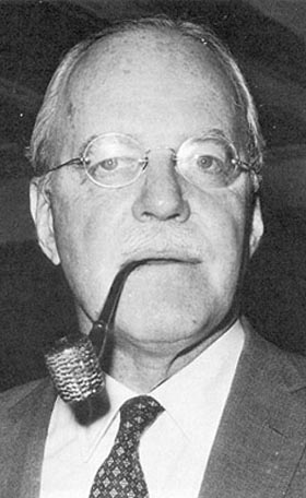 De izquierda a derecha, el general Maxwell Taylor, Allan Dulles, Robert Kennedy y Arleigh Burke, cuatro de los integrantes del grupo secreto cuya misi�n era proponer qu� hacer con Cuba despu�s del fracaso de Gir�n.