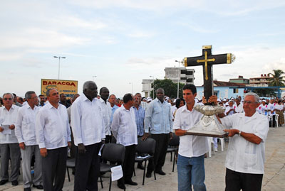 La Santa Cruz de la Parra fue proclamada como Monumento Nacional y Tesoro de la Nacin Cubana durante el jubileo de Baracoa. Foto: Leonel Escalona