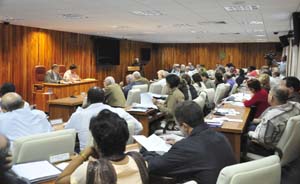 Ral, acompaado de la ministra de Trabajo y Seguridad Social, Margarita Gonzlez Fernndez, durante la presentacin de la Poltica para elaborar el nuevo Cdigo del Trabajo. 