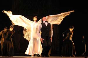 El crimen fue en Granada, estreno de la Compañía Irene Rodríguez, acaparó fuertes ovaciones en la gala de clausura. Foto: Nancy Reyes