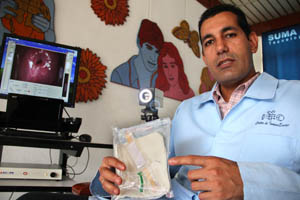 Video Colposcopio Digital SUMASCOPE para el diagn�stico precoz del c�ncer c�rvico uterino. Foto: Yaim� Ravelo
