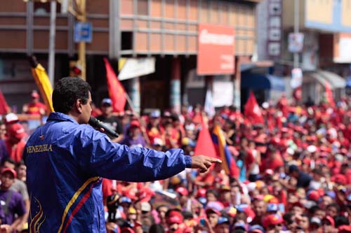 FOTO: COMANDO HUGO CH�VEZ