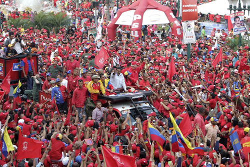 FOTOS:AVN