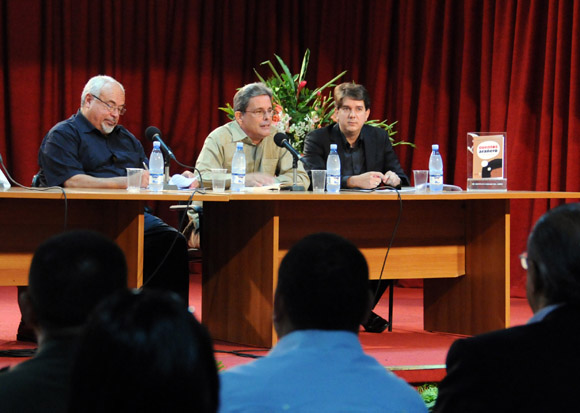 Presentacin del libro Cuentos del araero. Foto: Ladyrene Prez/Cubadebate