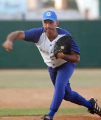 Carlos Yanes, de Isla de la Juventud, lleg a las 200 victorias (Foto: Ricardo Lpez)