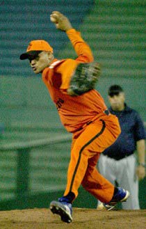 Yolexis Ulacia, uno de los efectivos apagafuegos. Foto: RICARDO L�PEZ HEVIA