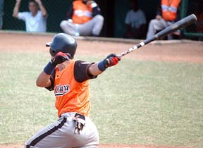Yeniet Prez estuvo en noche de gala a la ofensiva y a la defensa. Foto: Ricardo Lpez Hevia