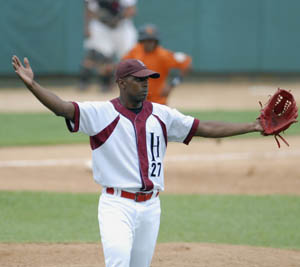 Jonder fue due�o absoluto del partido en Artemisa. Foto: Ricardo L�pez Hevia.