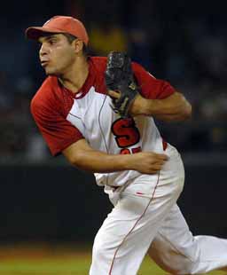 Alberto Bicet, el caballo de hierro de los santiagueros, no ver� acci�n por el momento. Foto: Ricardo L�pez Hevia