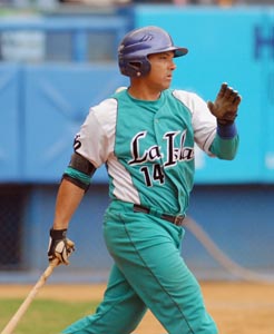 Yoannis P�rez lider� el ataque pinero. Foto: Ricardo L�pez Hevia