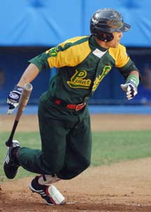 David Castillo jonrone� y sac� los �ltimos tres outs del juego. Foto: Ricardo L�pez Hevia.