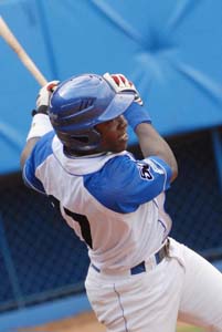 Juan Carlos Torriente, junto a Dainer Moreira, l�deres en jits. Foto: Ricardo L�pez Hevia