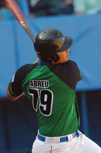 Jos� Dariel Abreu es l�der en dos departamentos y segundo en cuatro m�s. FOTO: RICARDO L�PEZ HEVIA