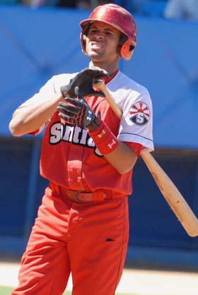 Maikel Castellanos es el l�der de los bateadores. Foto: Ricardo L�pez Hevia