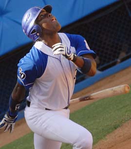 Urgell�s fue el �nico jonronero de ayer. FOTO: RICARDO L�PEZ HEVIA