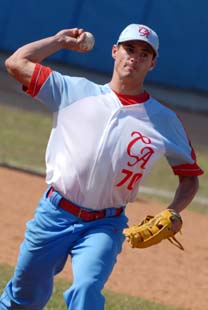 El avile�o Yadir Rab� es el que m�s juegos ha lanzado. FOTO: RICARDO L�PEZ HEVIA