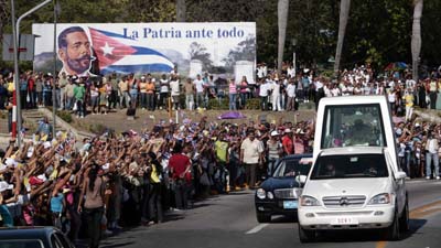 Recibimiento del pueblo Santiaguero