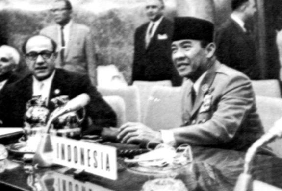 Participantes en la I Cumbre. Presidente de la Repblica de Indonesia, Ahmed Sukarno.