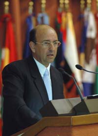 Carlos Lage Dvila, en la inauguracin de la reunin de Cacilleres del NOAL. Foto: Juvenal Baln