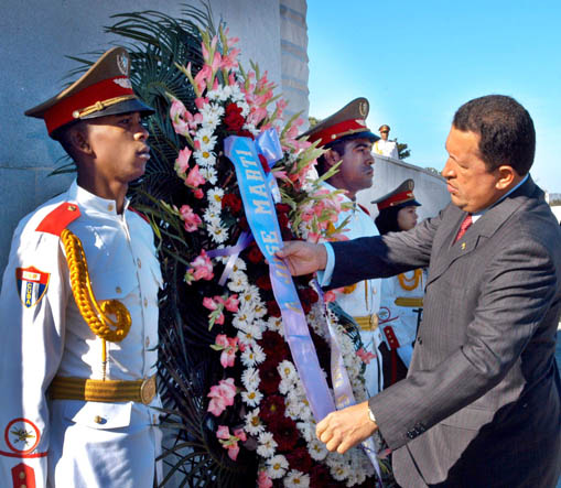 Ofrenda floral al H�roe Nacional cubano Jos� Mart�