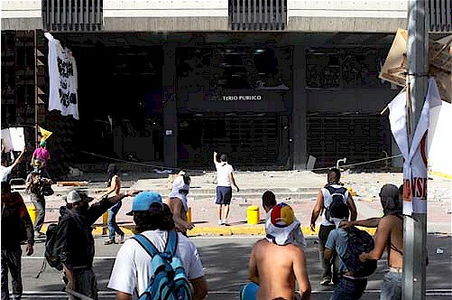 Il Presidente del Venezuela presenta le prove del tentativo di colpo di Stato