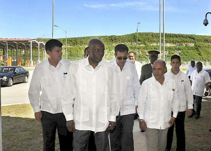 Il Presidente dell’Angola ha visitato la Zona Speciale di Sviluppo di Mariel