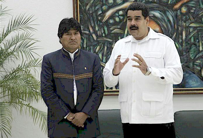 Les prsidents vnzulien Nicolas Maduro, et Bolivien Evo Morales, en confrence de presse.